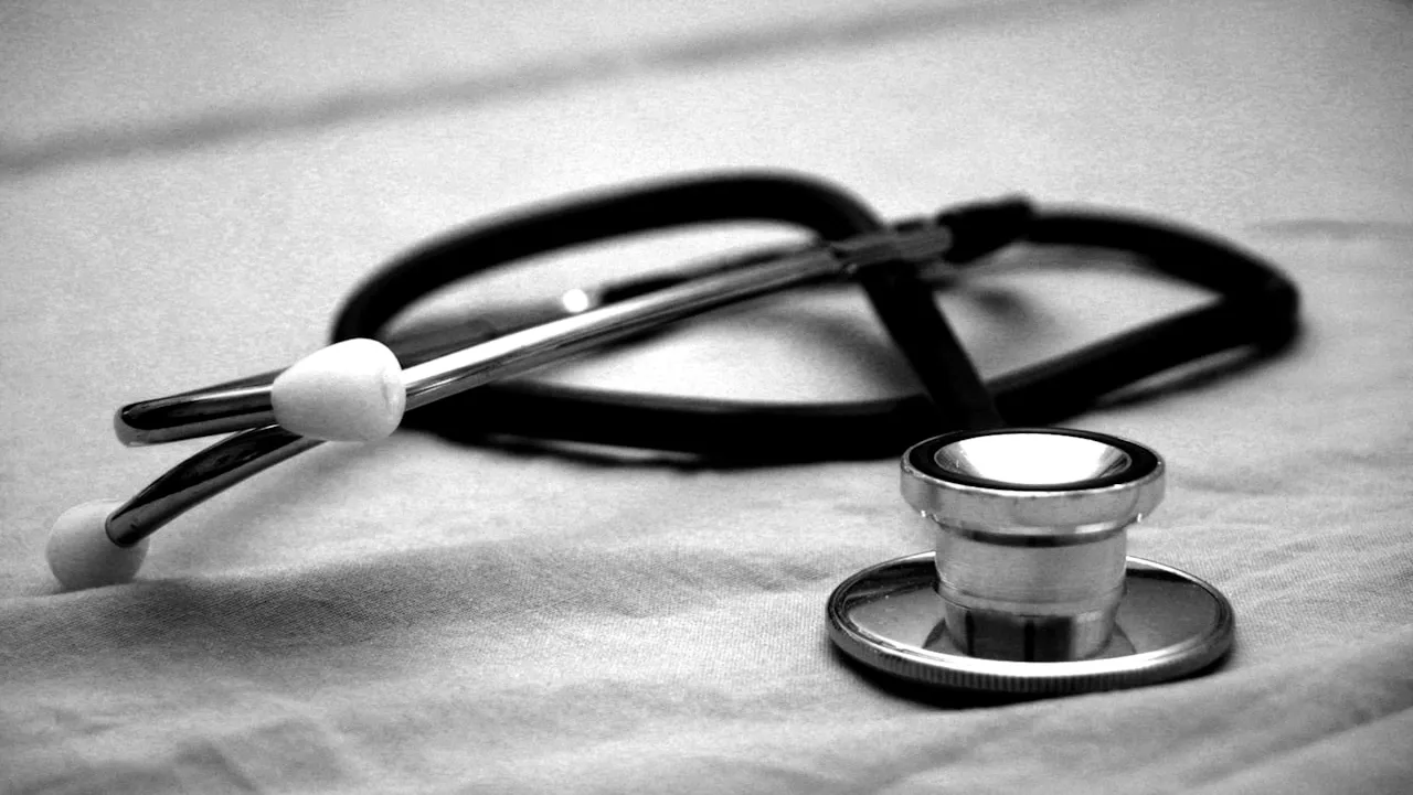 5 علامات تستدعي مراجعة طبيب القلب